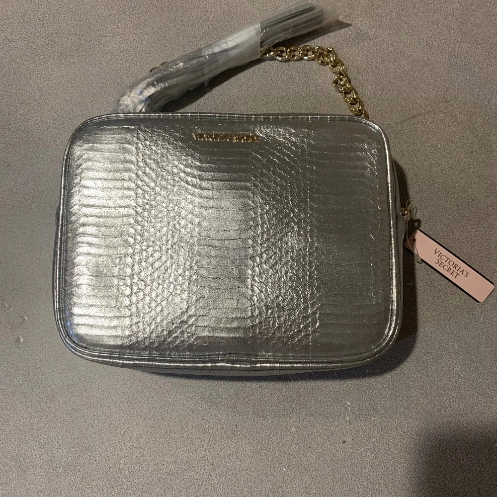 NWT Victoria’s Secret Silver /Gold Snakeprint Shoulder Bag